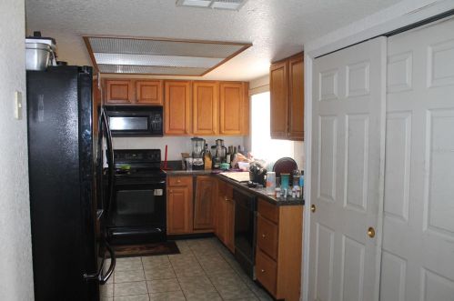 542 Royal Palm Dr, Kissimmee, FL 34743-9453