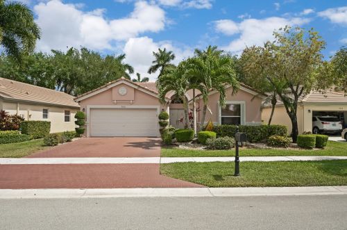 9630 Harbour Lake Cir, Boynton Beach, FL 33437-3809
