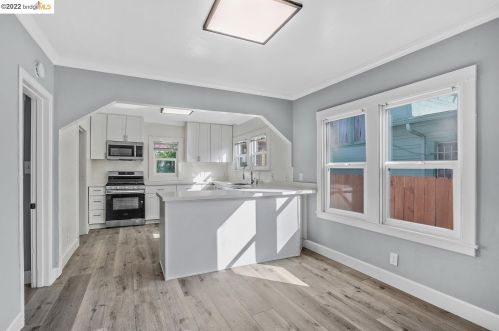 2039 96 Ave, Oakland CA 94603-1936 exterior