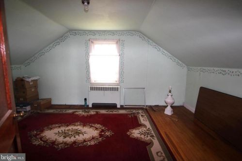 373 Concord Rd, Glen Mills PA  19342-1403 exterior