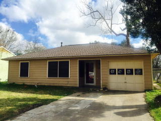 1216 Chevy Chase Dr, Angleton TX  77515-5431 exterior