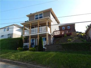 711 Shady Ave, North Charleroi, PA 15022-1859