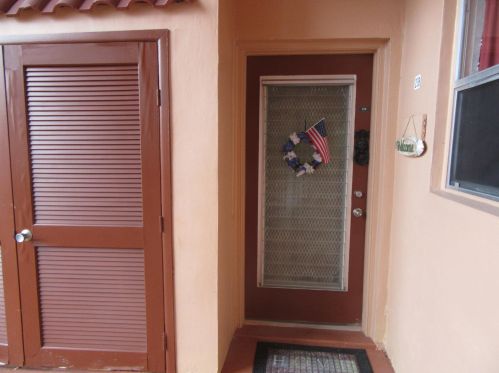 238 Lake Dora Dr, West Palm Beach, FL 33411-2357