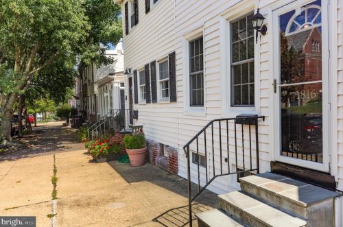 1816 Union St, Wilmington, DE 19806-2228