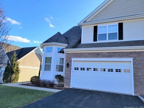 9 Bay Hill Dr, Bloomfield, CT 06002-2373