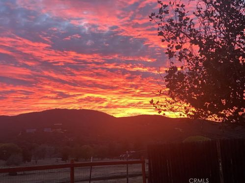 14514 Hardtree Dr, Leona Valley CA  93532-1426 exterior