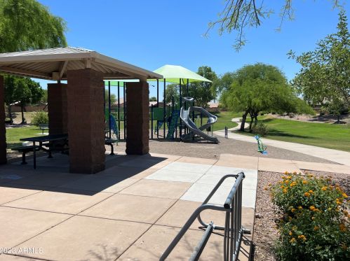 16424 Rimrock St, Sun City AZ  85388-1198 exterior