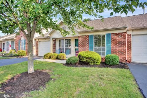 9 Windcroft Ct, Carlisle, PA 17015-7656