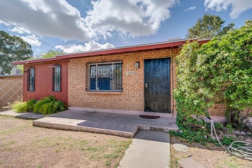4058 Harley St, Tucson, AZ 85712-3327