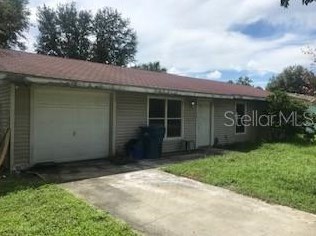 1915 Calle Naranja, Deland, FL 32724-8748