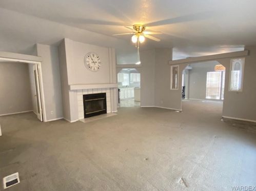 1016 Holly St, Bullhead City, AZ 86442-7005
