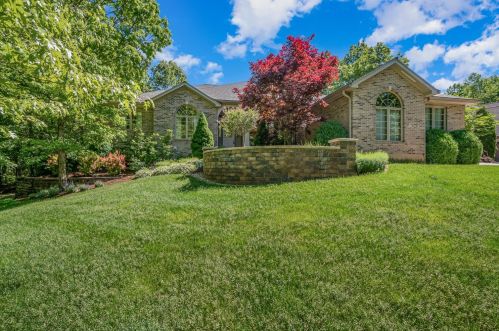 911 Buckthorne Ct, Valpo, IN 46383-9788