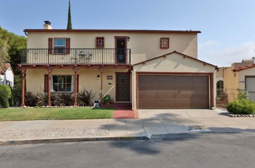 4543 Talmadge Dr, San Diego, CA 92116-4828
