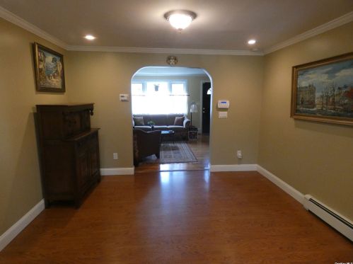 144 Old Country Rd, Huntington Station NY  11747-1814 exterior