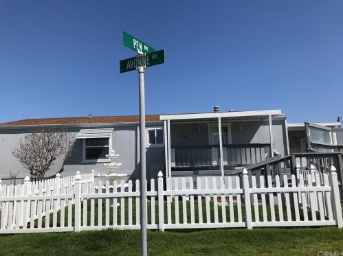 9540 Avonne Ave, Ragged Point CA  93452-9799 exterior