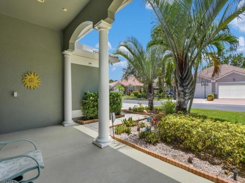 4033 Stow Way, Naples, FL 34116-7311