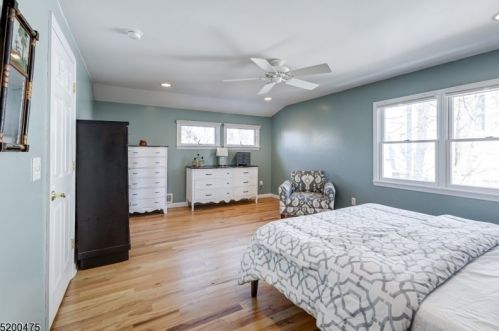 21 Normandie Pl, Cranford NJ  07016-1961 exterior