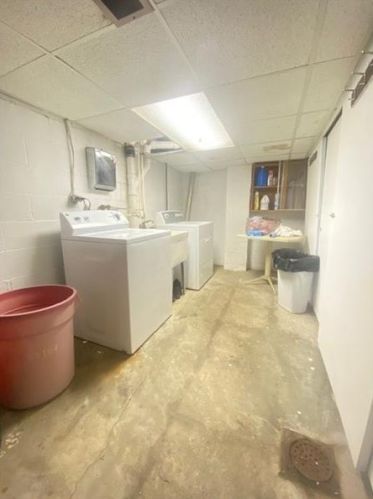 705 Churchill Ave, Pittsburgh PA  15235-4140 exterior