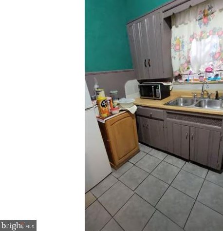 218 Pearl St, Trenton, NJ 08609-2518
