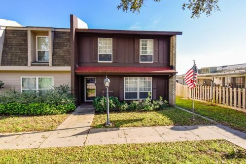 1324 Josephine Dr, Alice, TX 78332-3906