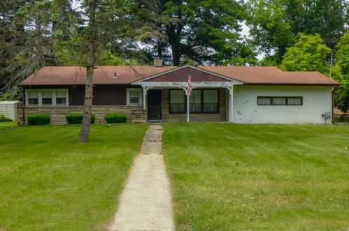 1824 Cleveland Ave, Hobart, IN 46342-3406