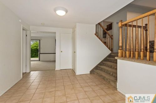 28 Holly St, Old Bridge NJ  08857-2259 exterior