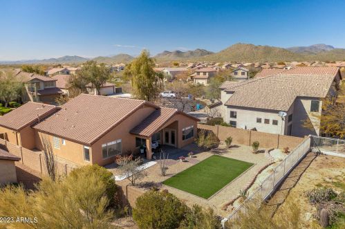 33237 45th Pl, Cave Creek AZ  85331-5073 exterior