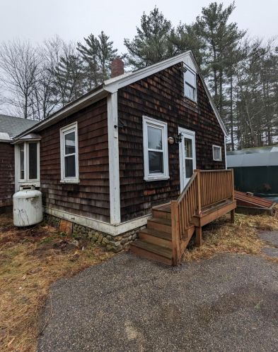 916 White Mountain Hwy, Milton, NH 03851-4655