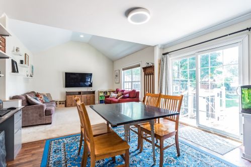 42 21st St, Huntington Station NY  11746-3259 exterior