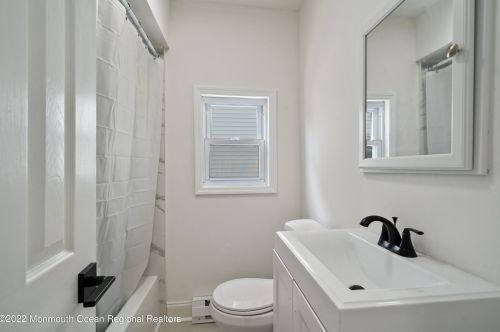 1415 Mattison Ave, Tinton Falls NJ  07712-6741 exterior