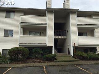 11048 Greenburg Rd, Portland, OR 97223-5467