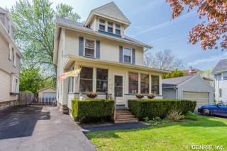 33 Alexis St, Rochester, NY 14609-4919
