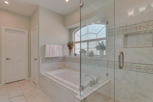 2012 Walden Blvd, Lewisville TX  75022-4472 exterior