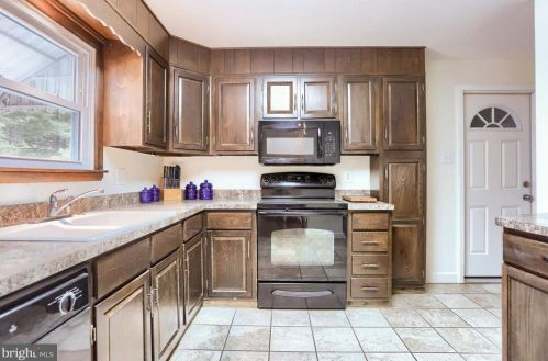 45 West Ave, Camp Hill PA  17011-6547 exterior