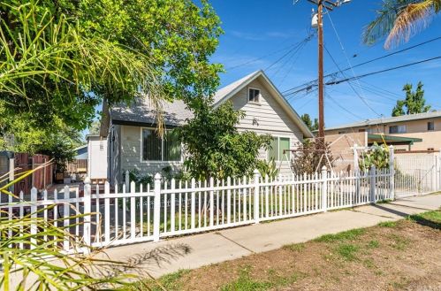 851 Sultana Ave, Ontario, CA 91764-3244