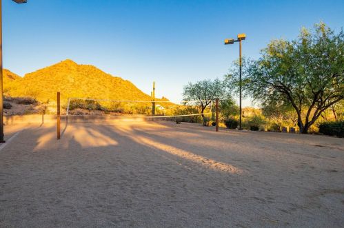35407 27th Dr, Phoenix AZ  85086-5511 exterior