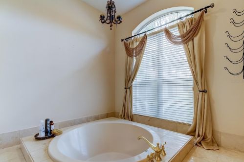 3874 Crescent Cove Pl, Tarpon Springs FL  34688-7708 exterior