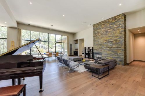 2913 Capetanios Dr, Folsom CA  95762-4606 exterior