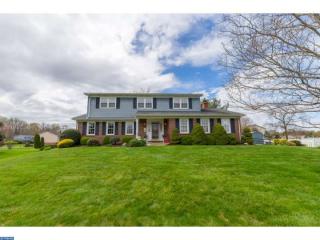 13 Valerie Dr, Bear, DE 19701-1748