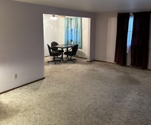 1028 Platten St, Green Bay, WI 54303-4320