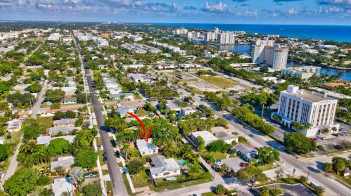 725 4 Ave, Delray Beach FL  33483-4528 exterior