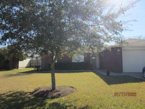 9427 Amberjack Dr, Texas City, TX 77591-9191