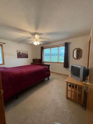 2379 84th Ave, East Farmington, WI 54020-4358