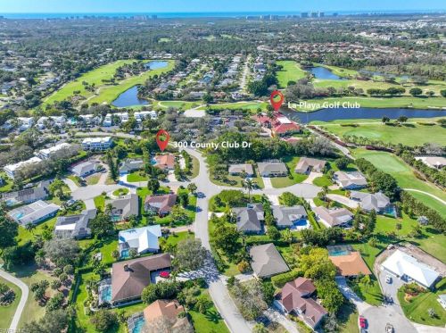 300 Country Clb Dr, Naples FL 34110-1144 exterior