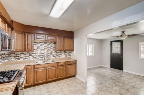 1860 Ensenada St, Lemon Grove CA  91945-3736 exterior