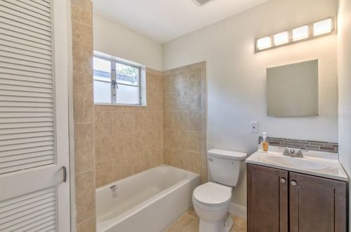 3210 11th Ave, Saint Petersburg FL  33713-5404 exterior