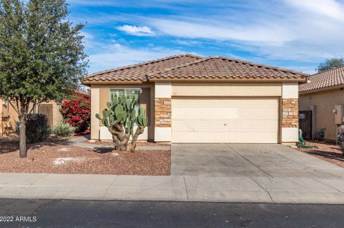 17070 Lundberg St, Sun City, AZ 85388-1572