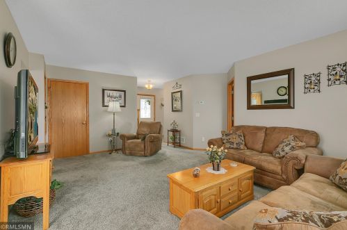 26 Willow Creek Dr, Saint Cloud MN  56387-1643 exterior