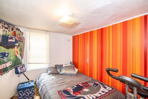 23 Bowers St, Nashua NH  03060-3904 exterior
