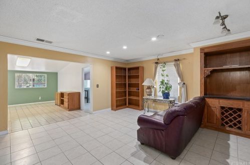 1643 Ironstone Ave, Montebello CA  90640-2125 exterior